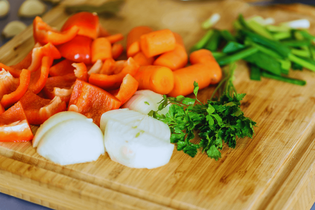 Passo-1-Preparação-dos-Ingredientes-do-arroz-com-frango