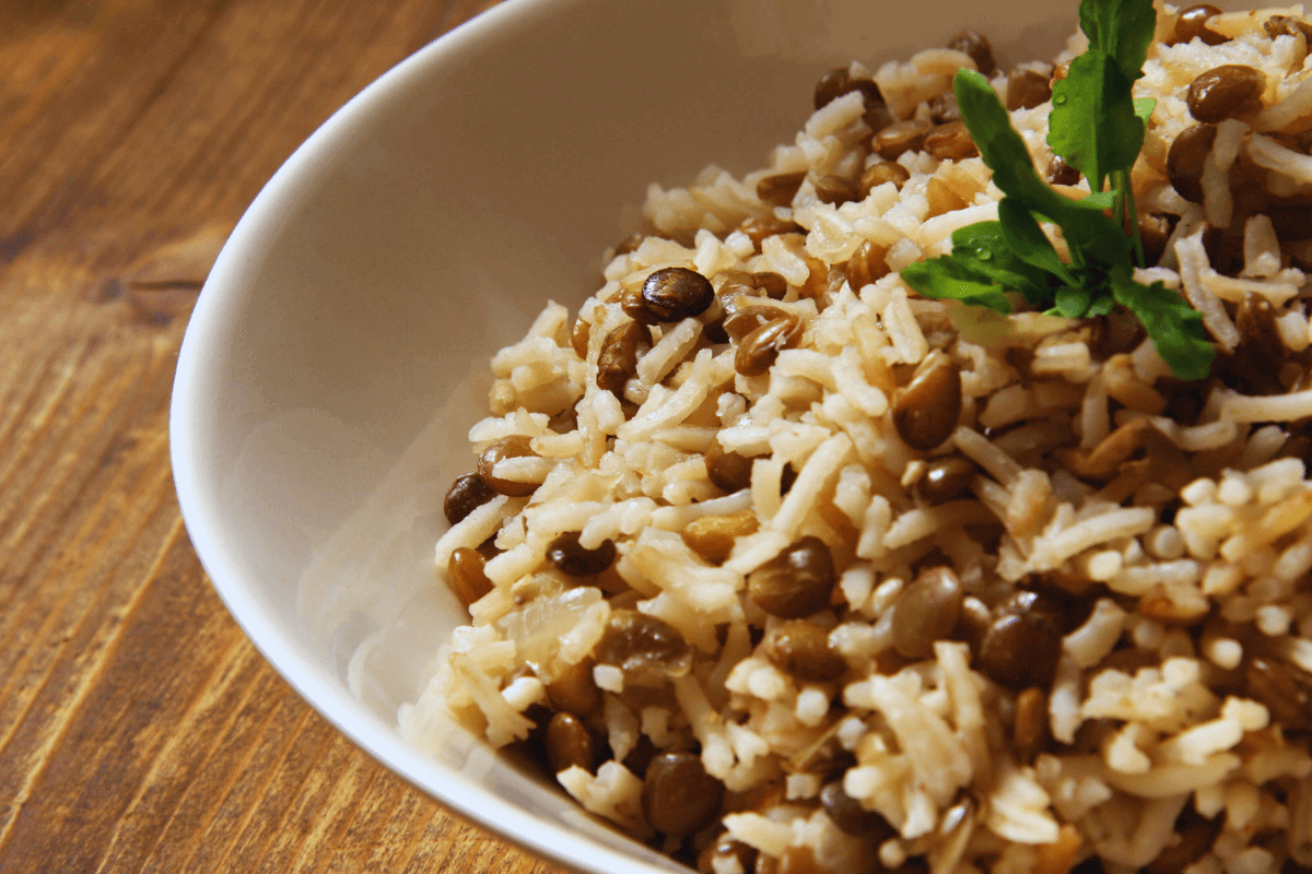 como-fazer-arroz-com-lentilhas-em-casa-delicioso-e-nutritivo