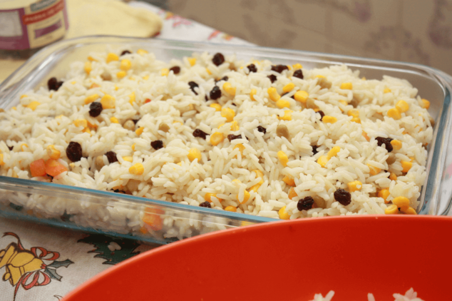 como-fazer-arroz-de-forno-com-uvas-passas-uma-receita-irresistivel-de-sabor-e-sofisticacao