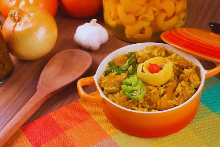 como-fazer-arroz-com-pequi-em-conserva-descubra-o-sabor-da-tradicao