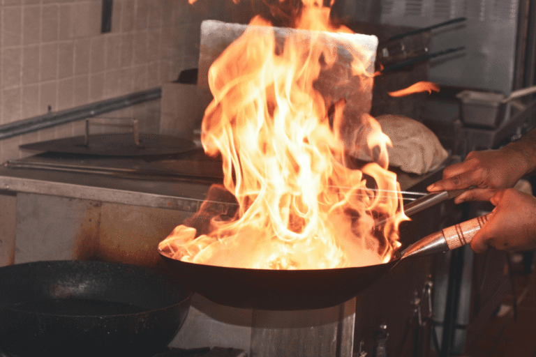 qual-a-melhor-frigideira-antiaderente-ou-ceramica